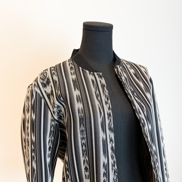 BNWOT Rare Saint Laurent Reversible Printed Jacket Size Small JU0014 - Picture 10 of 16